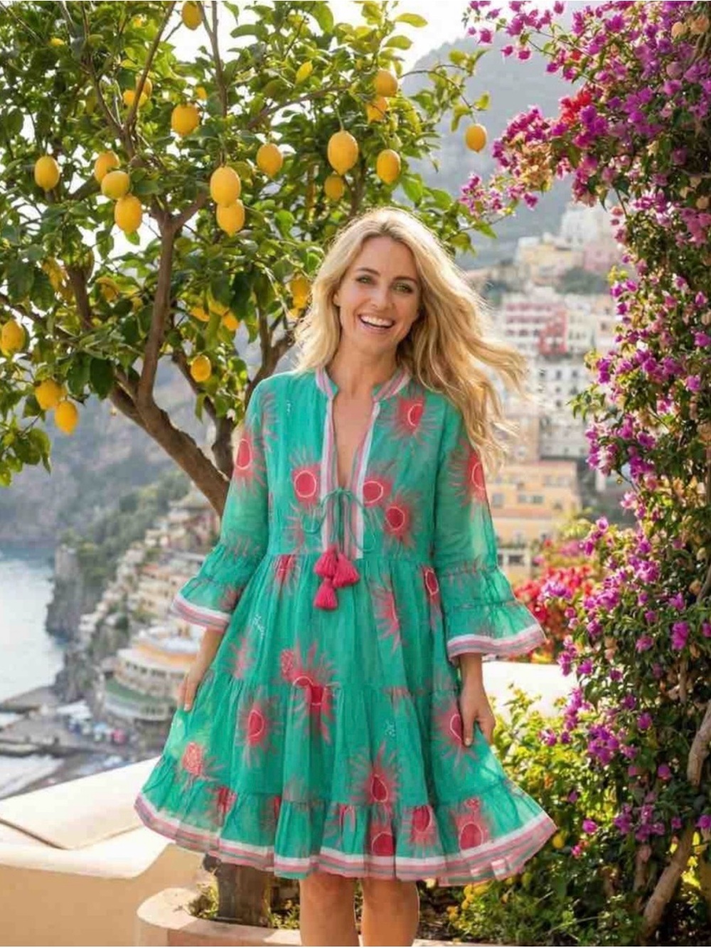 Vibrant Turquise Tiered Mini Dress with Pink Sun Burst NWT O/S